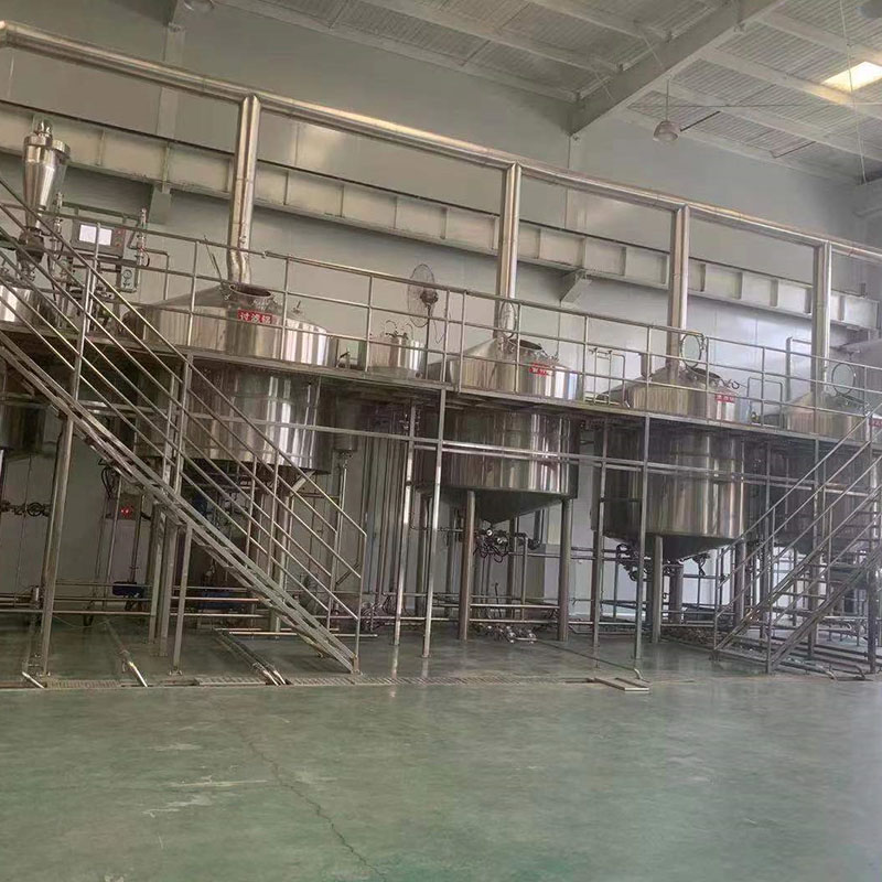 类乌齐精酿啤酒设备